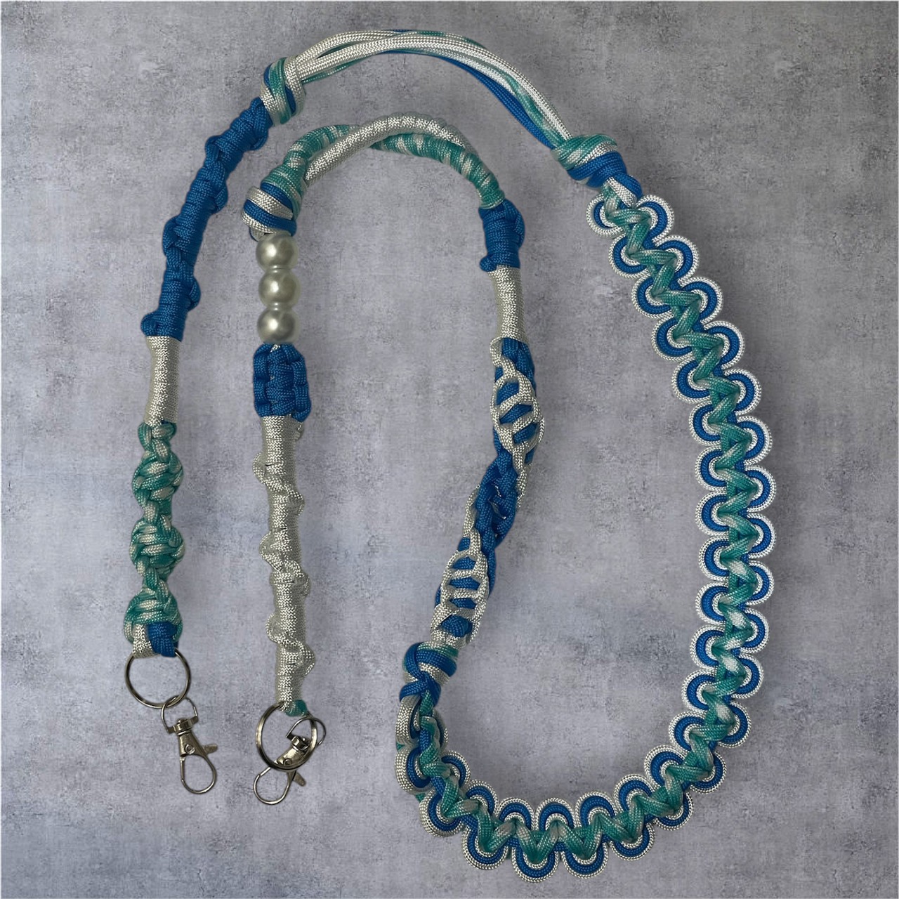 bule × light blue × white