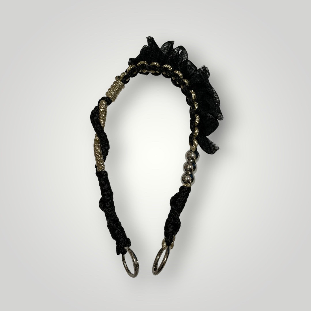 black × gold × シルバービーズ